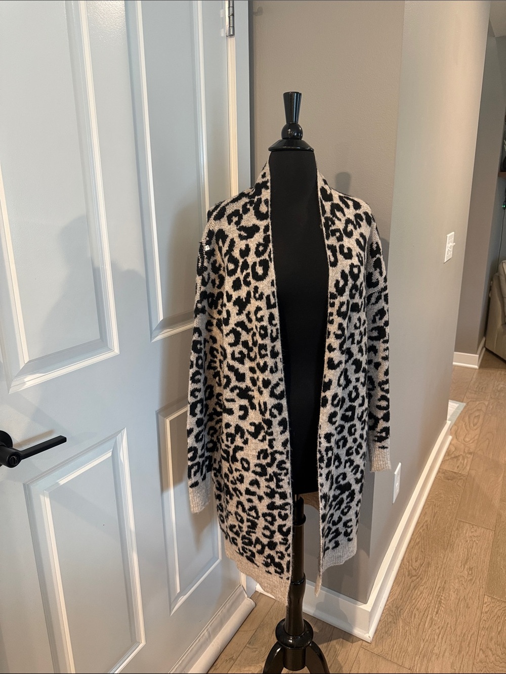 Doe & Rae Beige and Black Leopard-Print Open Cardigan